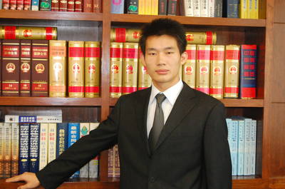 專業(yè)法律顧問，護航您的權(quán)益 走近廣東天勝律師事務(wù)所譚必龍律師